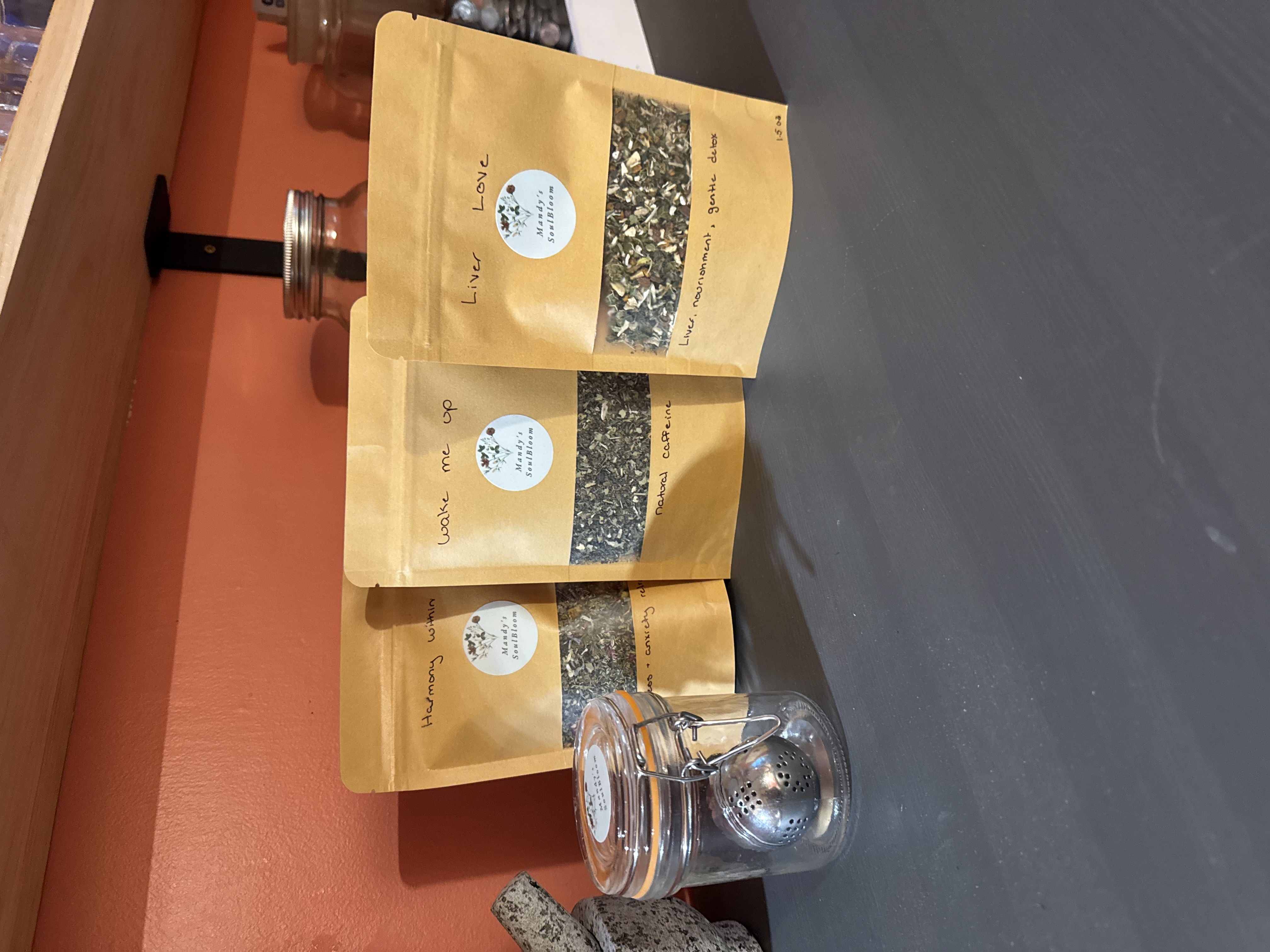Packaged herbal tea blends